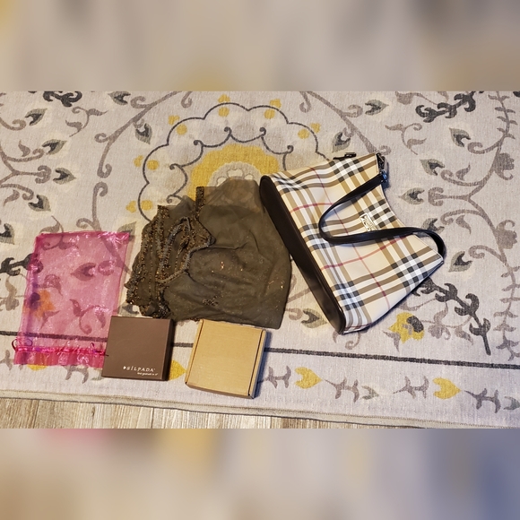 Elegant Beaded Vintage Shawl ⚜️🤎⚜️ - Picture 8 of 8